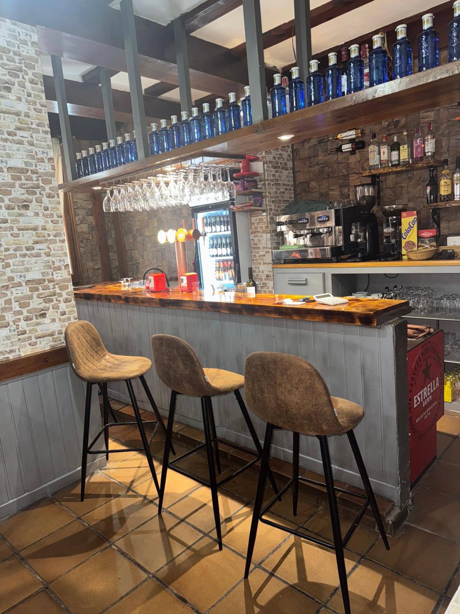 Hotel Restaurante Rio Cuervo Vega del Cadorno Kültér fotó
